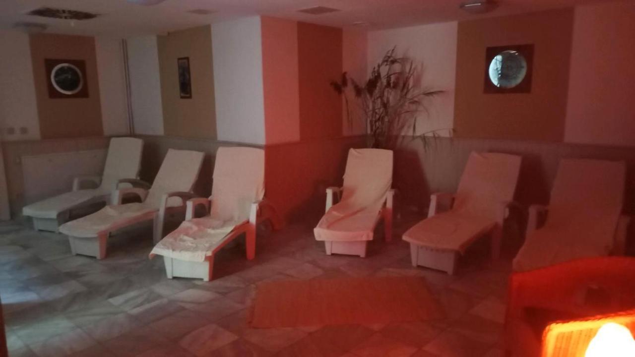 Ferienwohnung Naturparadies Gnitz Lutow المظهر الخارجي الصورة